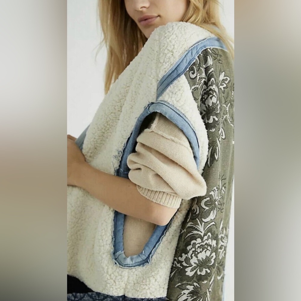 Free People Ramble On Vest - Picture 3 of 7